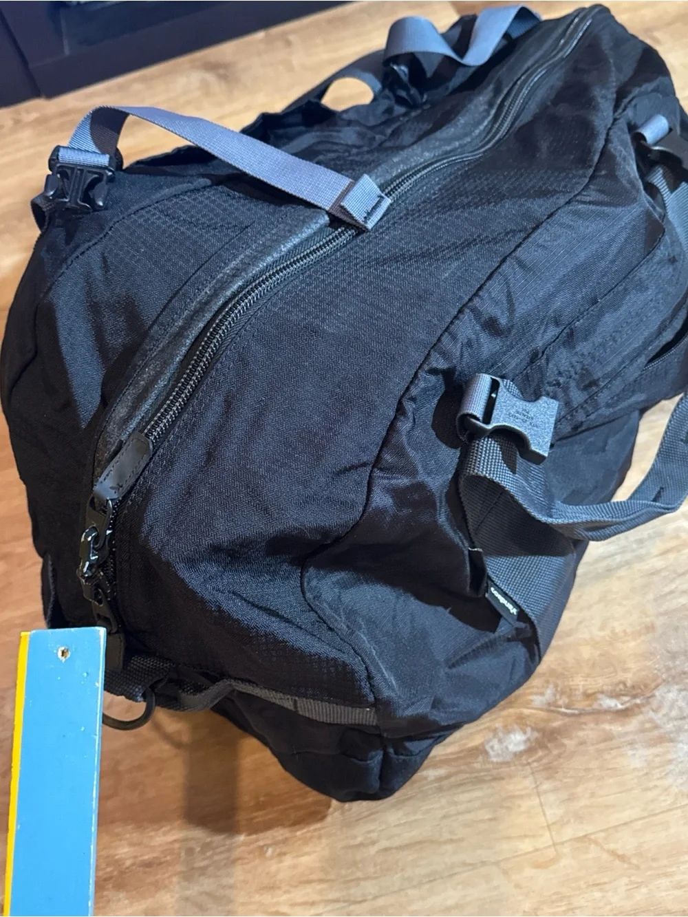 07’ Eagle Creek Travel 22in Cargo Duffle Bag Cordura Carry on *No Strap Hard Zip